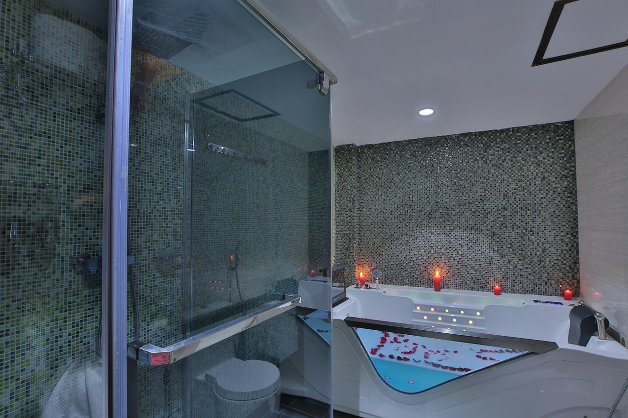 Rori Hotel Ауаса Екстериор снимка