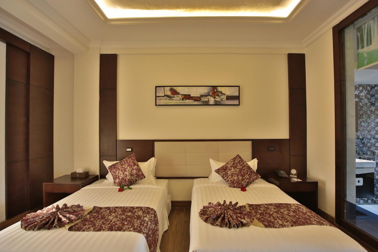 Rori Hotel Ауаса Екстериор снимка